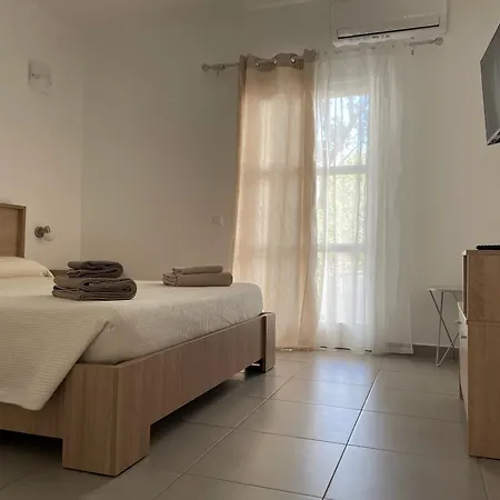 Deda * Livadia (Tilos)