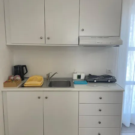 Deda * Livadia (Tilos)