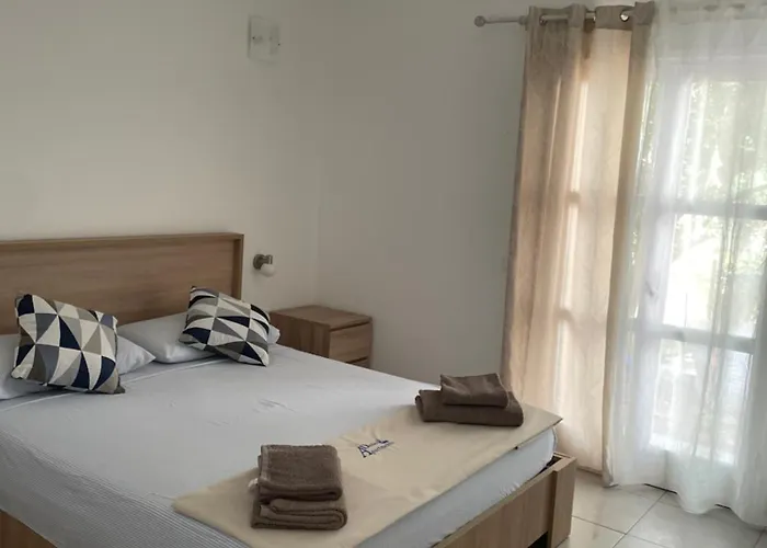 Deda Semesterbostad Livadia (Tilos)