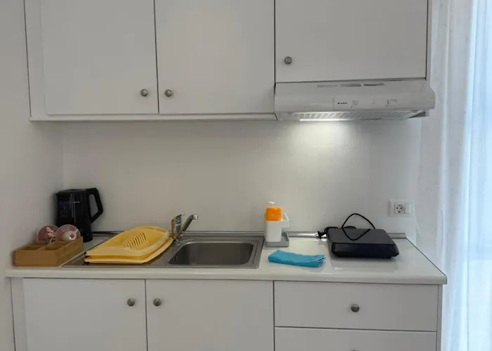 Semesterbostad Deda *